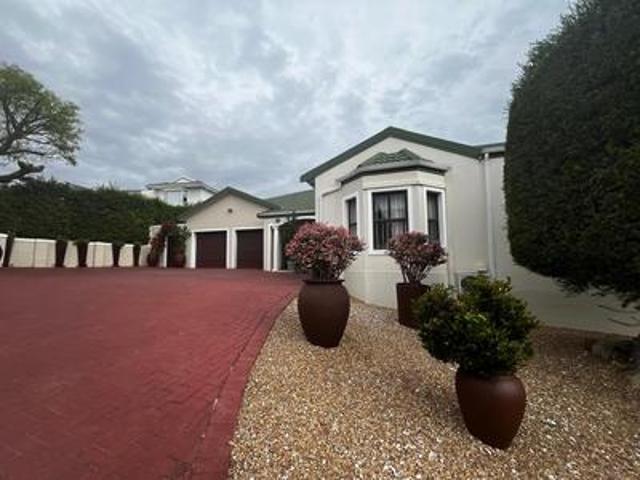 House for sale in Somerset West, City of Cape Town