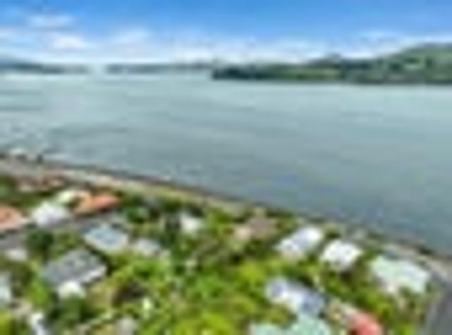 House for sale in Otakou