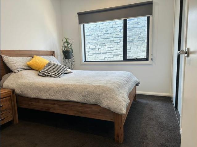 Apartment for rent in Airport West, Melbourne