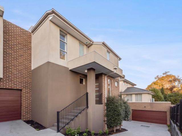 Townhouse for sale in Doncaster East, Melbourne