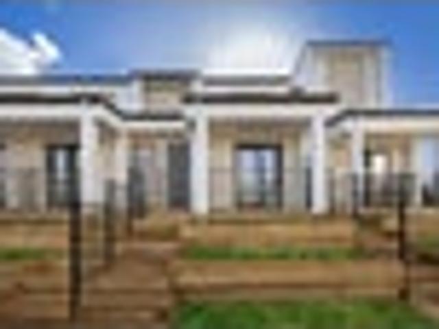 Townhouse for sale in Awhitu