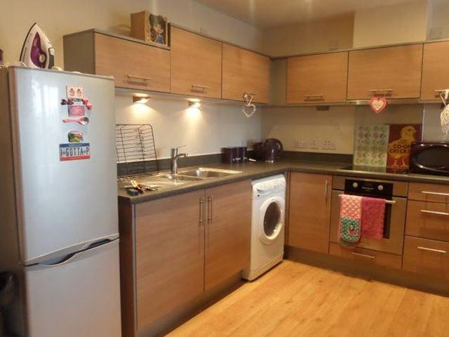 Apartment for rent in Newport