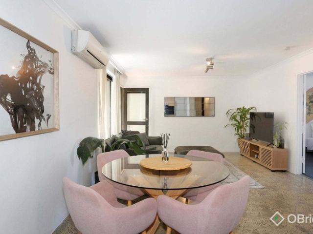 Townhouse for sale in Camerons Creek, Victoria