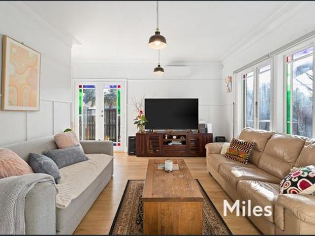 Townhouse for rent in Camerons Creek, Victoria