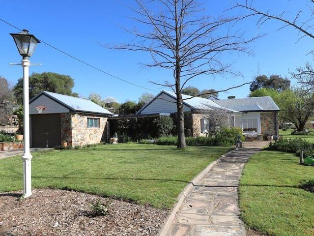 House for sale in Cootamundra, New South Wales