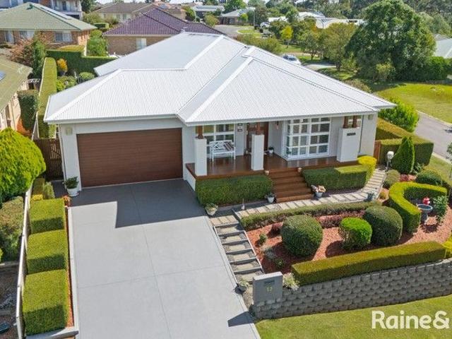 House for sale in Mollymook Beach, New South Wales