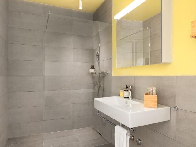 Apartment mieten in Einigen, Zürich
