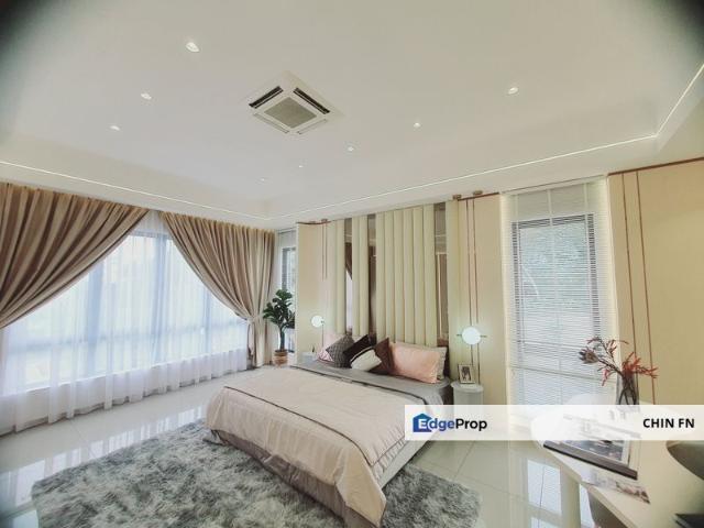 House for sale in Malaka