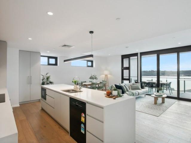 Apartment for sale in Perth, South Perth