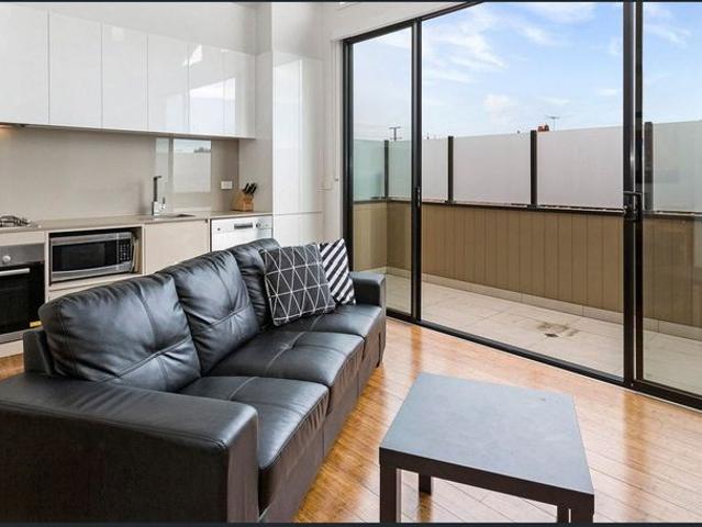 Townhouse for rent in Camerons Creek, Victoria