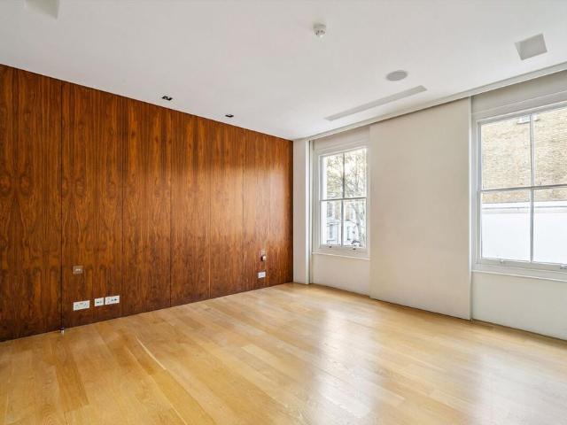 House for rent in North Kensington, Isle Of Man