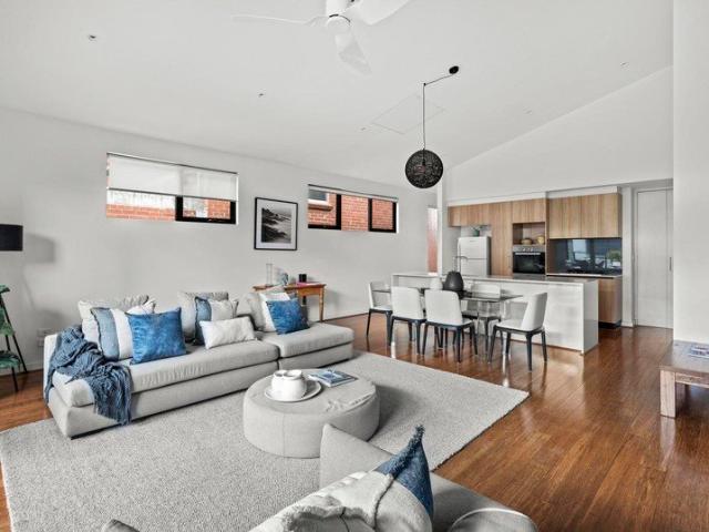 Townhouse for sale in Camerons Creek, Victoria