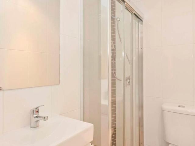 Townhouse for rent in Woden, Australian Capital Territory