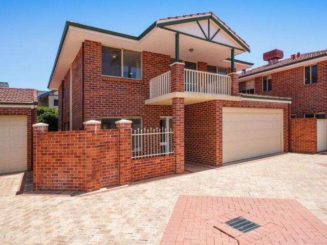 Townhouse for sale in Rockingham, Western Australia