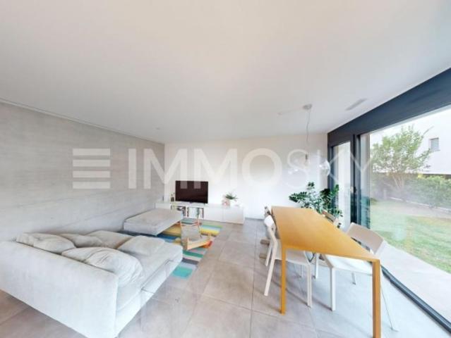 Wohnung kaufen in Gordola, Tessin
