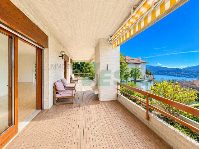 Wohnung kaufen in Aldesago, Tessin