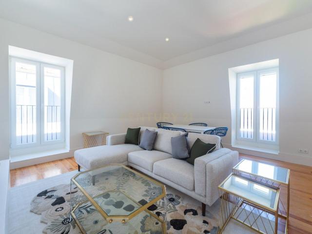 Apartamento alugar em Estrela, Lisboa