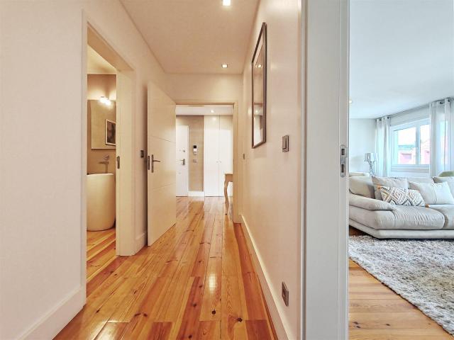 Apartamento venda em Coração de Jesus, Lisboa