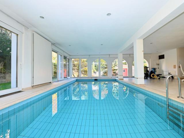 Apartment kaufen in Collina d'Oro, Tessin