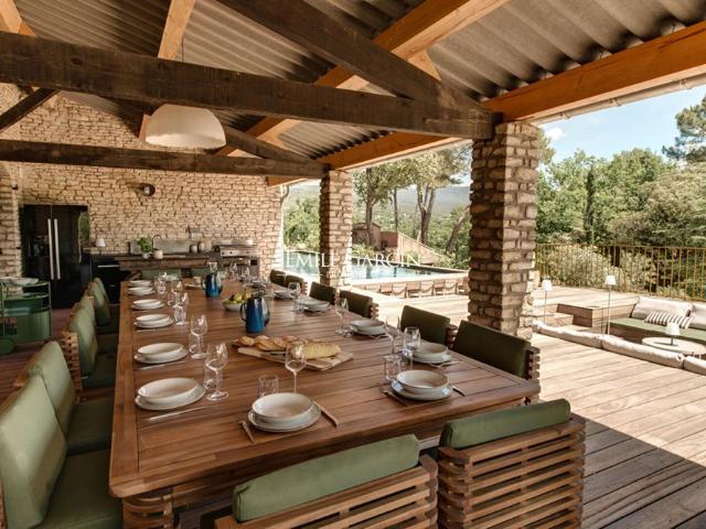 Maison location à Saint-Saturnin-lès-Apt, Vaucluse