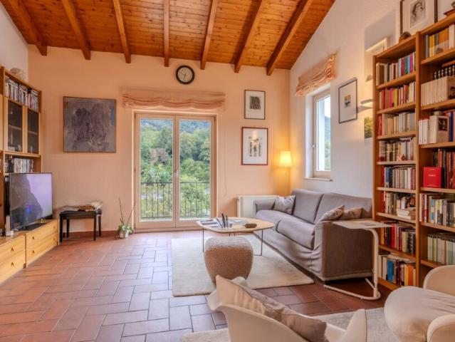 Immobilie kaufen in Castel San Pietro, Tessin