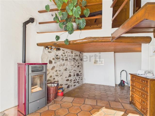 Einfamilienhaus kaufen in Caneggio, Tessin