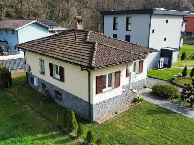 Einfamilienhaus kaufen in Pollegio, Tessin