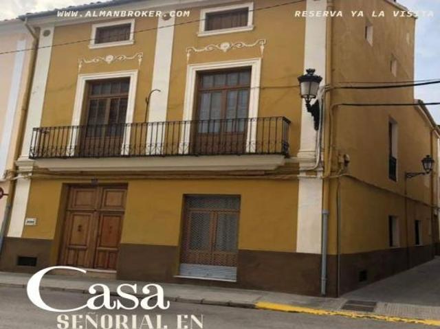 Casa en venta en El Valle de Cofrentes-Ayora, Valencia