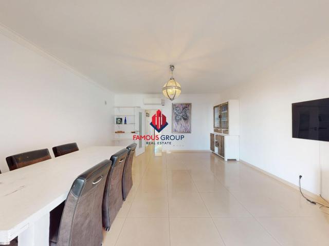 Duplex venda em Lagoa, Faro