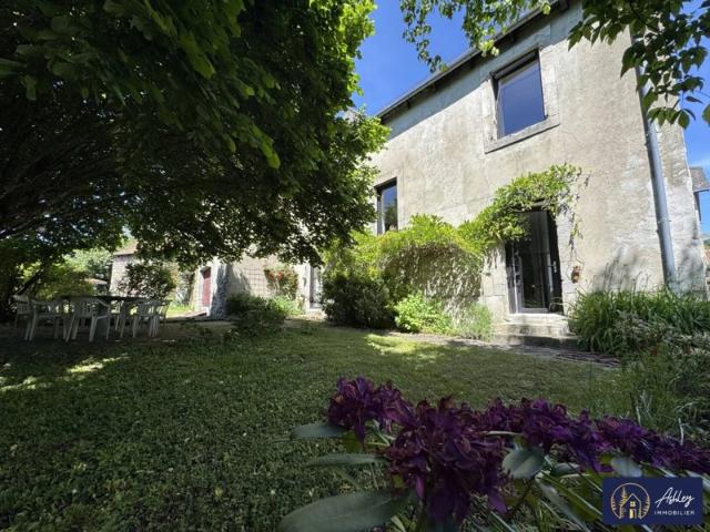 Maison vente à Mauriac, Ydes