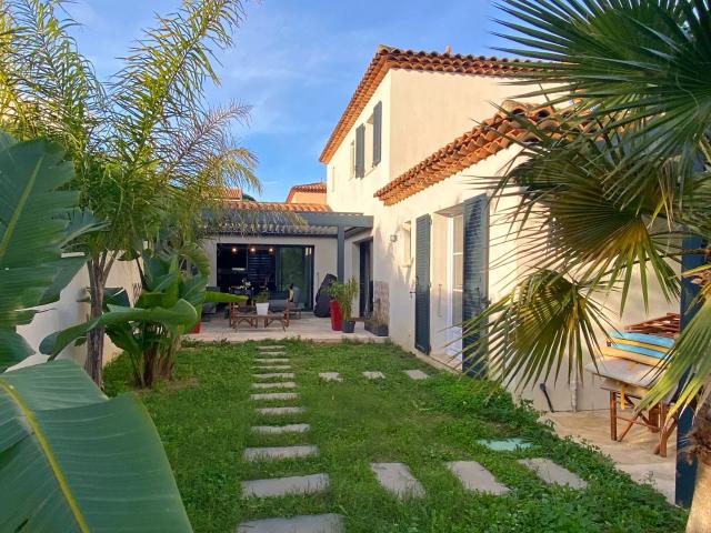 Maison vente à Arrondissement de Draguignan, Sainte-maxime