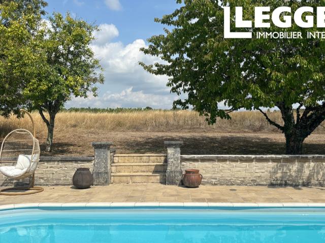 Villa vente à Cognac, Lignières-sonneville