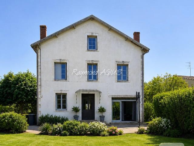 Maison vente à Bergerac, Port-sainte-foy-et-ponchapt