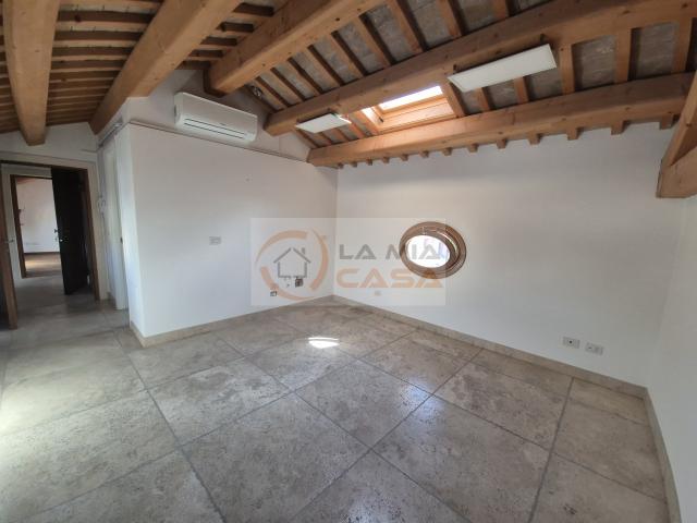 Appartamento in affitto a Legnaro, Veneto