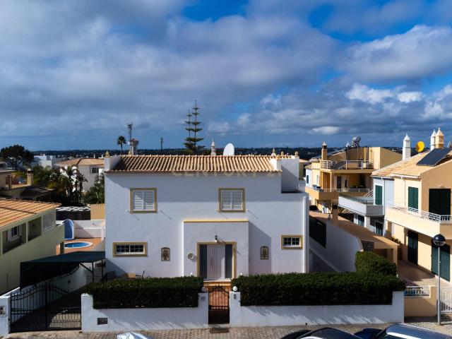 Casa venda em Urbanização Arroteias - Areias de Pêra, Pêra
