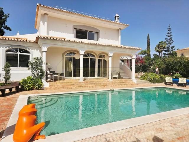 Vivenda venda em Quarteira, Vilamoura