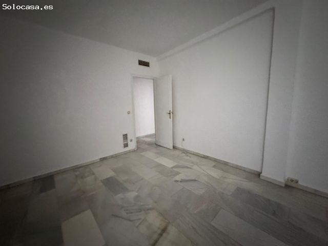 Piso en alquiler en Distrito Centro, Córdoba