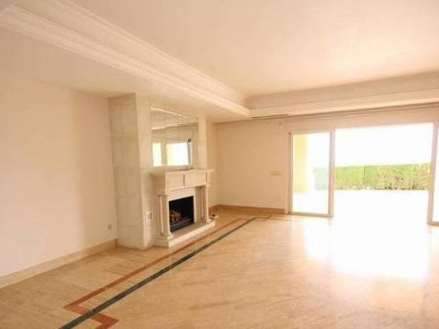 Casa en alquiler en Marbella