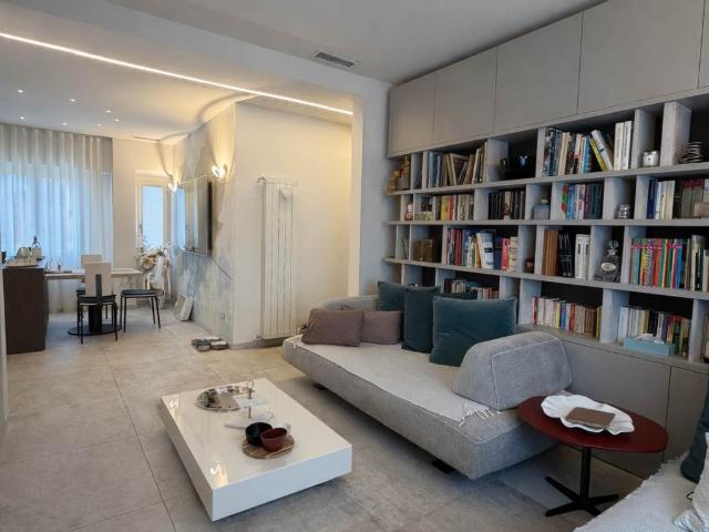 Villa Indipendente in affitto a Vittoria Apuana, Forte Dei Marmi