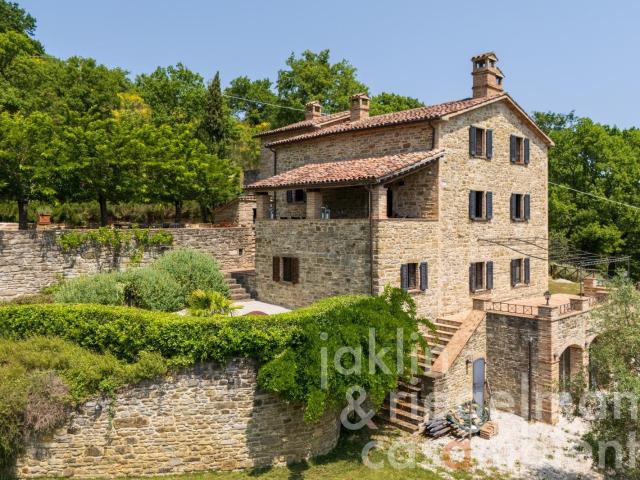 Casa in vendita a Pietralunga, Umbria