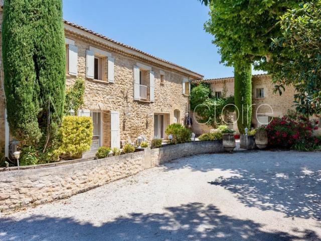 Maison vente à Apt, Taillades