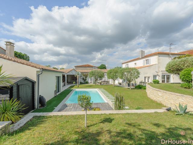 Maison vente à La Rochelle, Thairé
