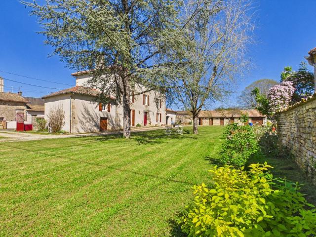 Maison vente à Niort, Sainte-soline