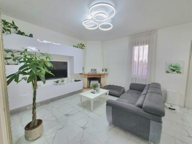 Villa Indipendente in vendita a Villanova, Cepagatti