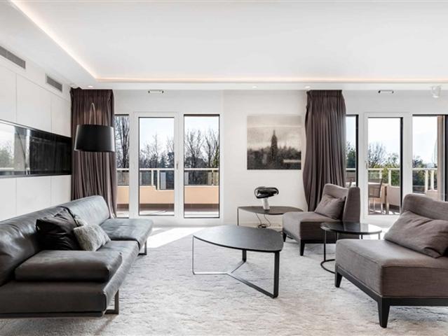 Wohnung kaufen in Cologny