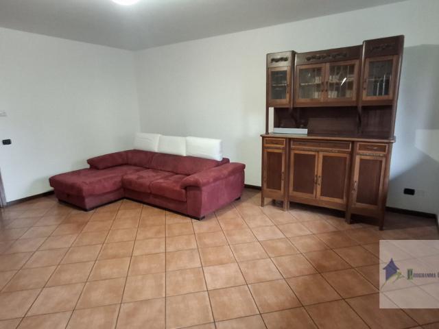 Villa Indipendente in affitto a Arconate, Lombardia