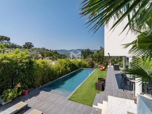 Maison vente à Grasse, La Roquette-sur-siagne
