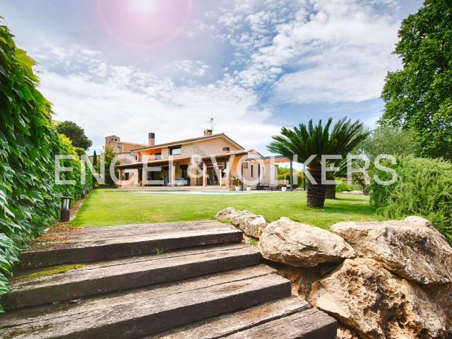 Casa en venta en Alt Empordà, Catalunya