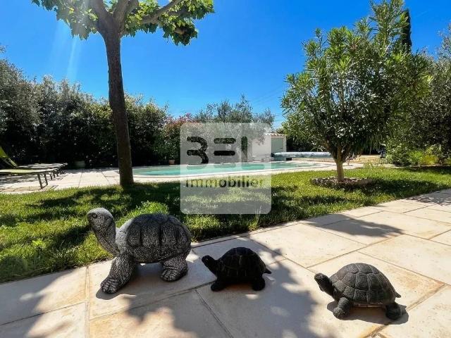 Maison vente à Nîmes, Goudargues