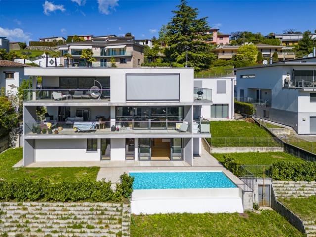 Wohnung kaufen in Comano, Tessin